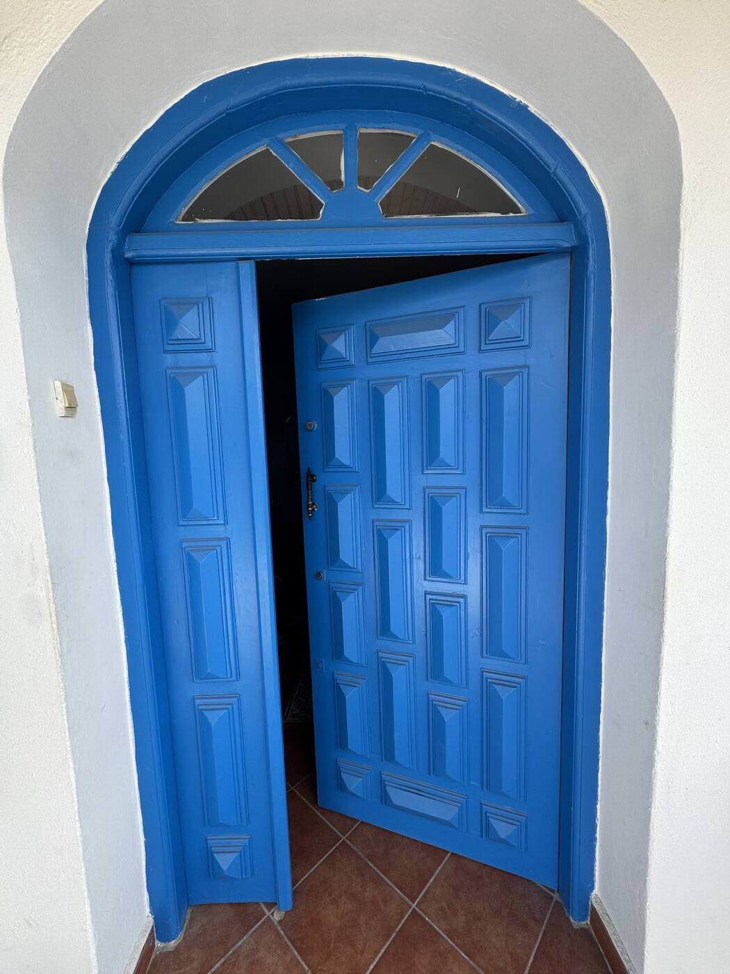 Porte principale de la maison